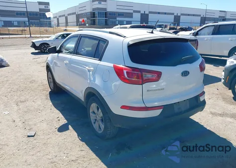 2011 Kia Sportage Lx z USA, uszkodzony, nr VIN KNDPB3A22B7096105